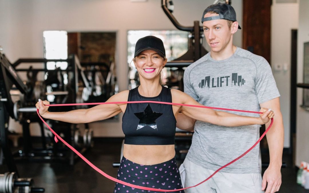 MY SECRETS TO STAYING HEALTHY + FIT IN 2020