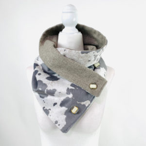 Kozy Saila Scarf
